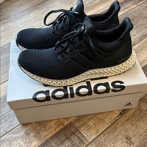 Adidas Black Ultra 4D NIB